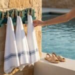 Metal Flip Flop Wall Hooks background